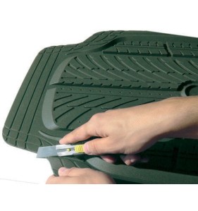 Complete car mat set
